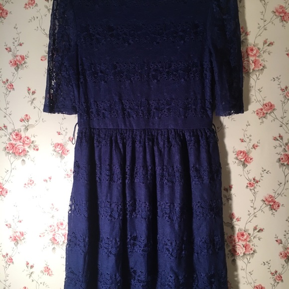 Blue lace dress short sleeve navy indigo Medium M - Picture 4 of 5